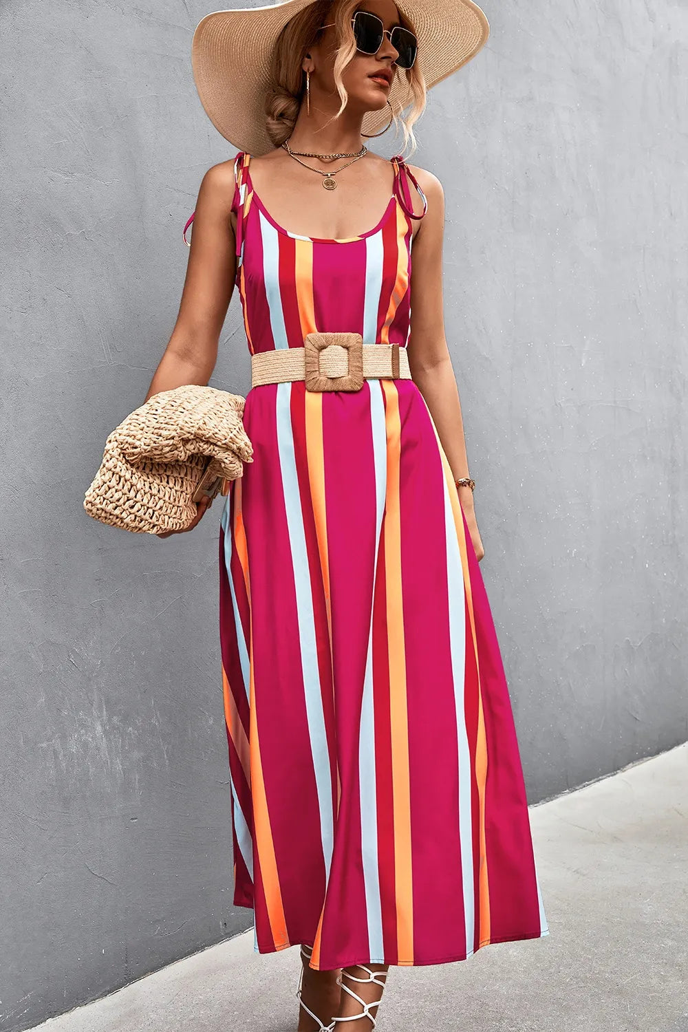 Vestido Cami de Cuello Redondo a Rayas Elegante