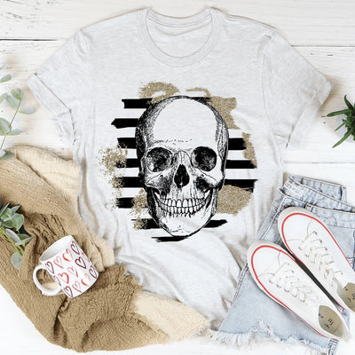 Striped Skull Tee - Premium Cotton Comfort - Korvel