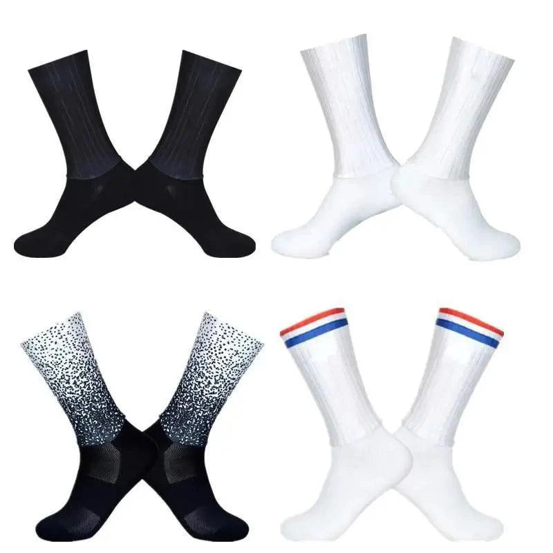 Chaussettes de cyclisme respirantes et élégantes pour hommes - Design moderne