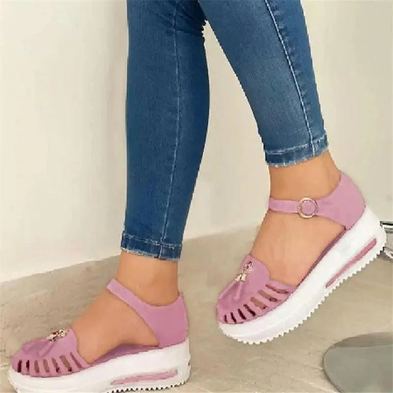 Elegant Buckle Strap Sandals for Women - Stylish Comfort