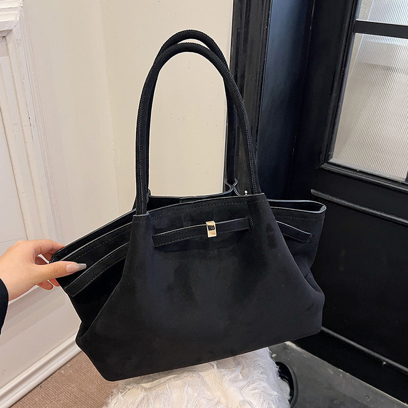 Suede tote bag for women in autumn and winter, high-end and niche design, large capacity commuting retro handbag - Korvel