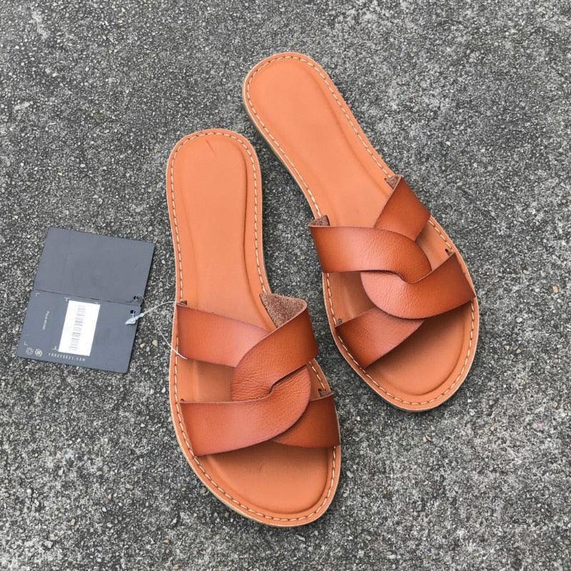 Chic Summer Flat Sandals for Women - Stylish & Comfortable Slip-Ons - Korvel
