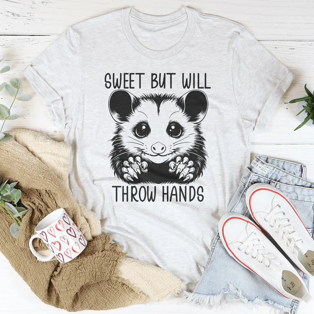 Camiseta dulce pero que tirará la mano