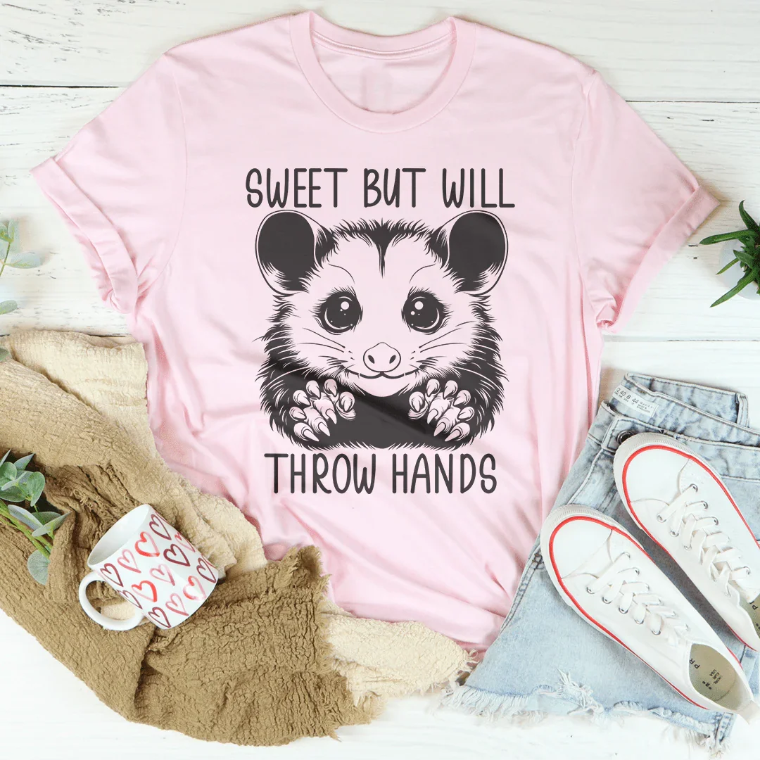 Camiseta dulce pero que tirará la mano