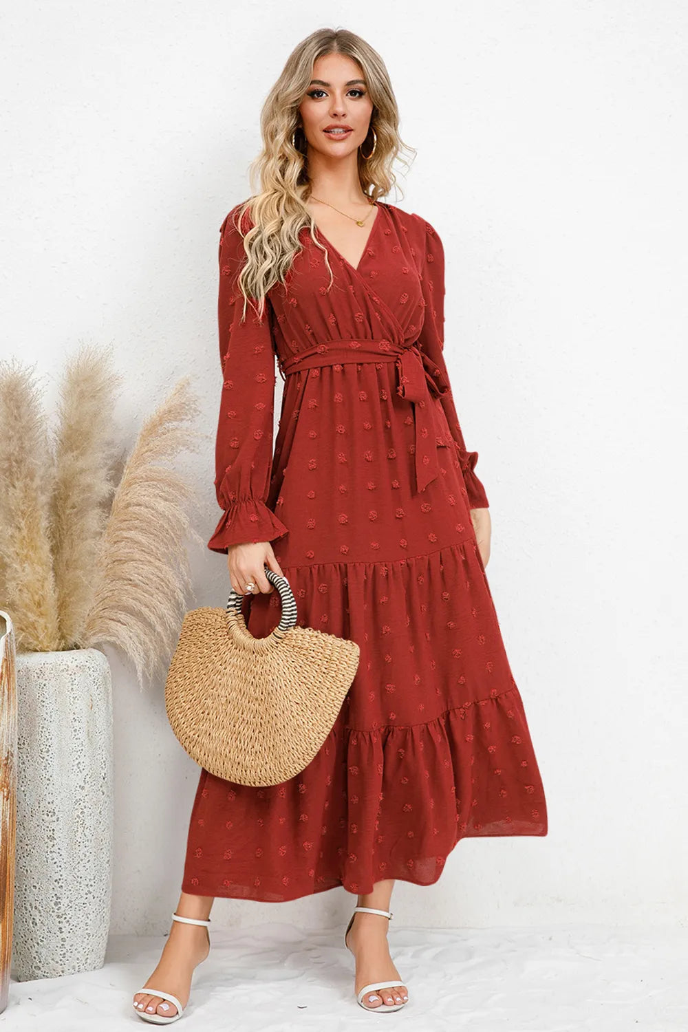 Robe à manches volantées en surplis à pois suisses