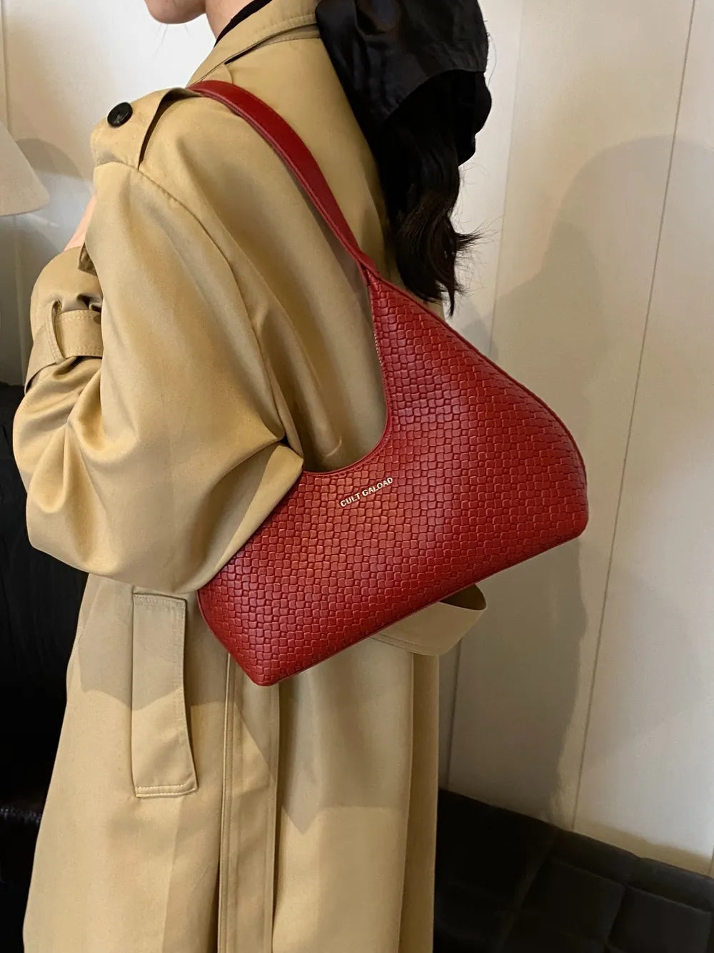 Texture PU Leather Shoulder Bag - Korvel