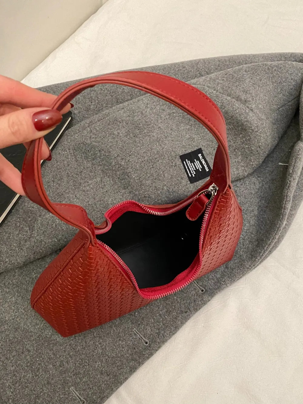 Texture PU Leather Shoulder Bag - Korvel