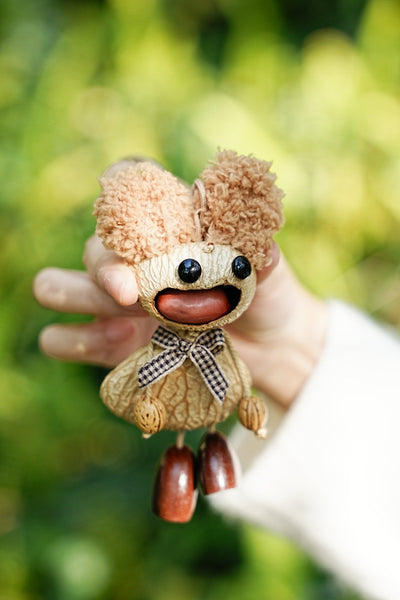 The Chatterbox - Funny Big-Mouth Nut Shell Doll with Fuzzy Ears