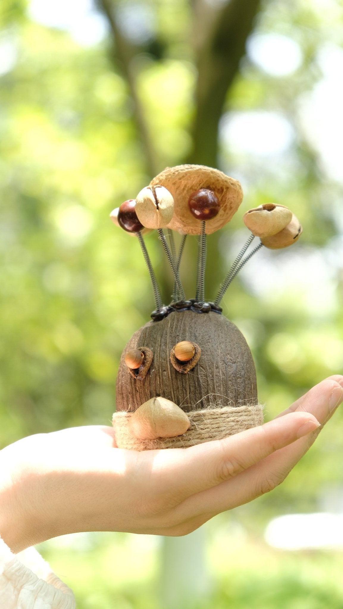 The Crazy Hair Seed Spirit Car Ornament