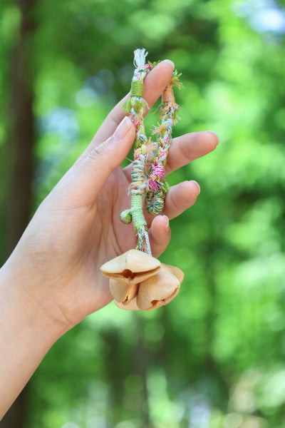 El Susurro de Primavera - Pulsera Tejida a Mano en Tonos Pastel