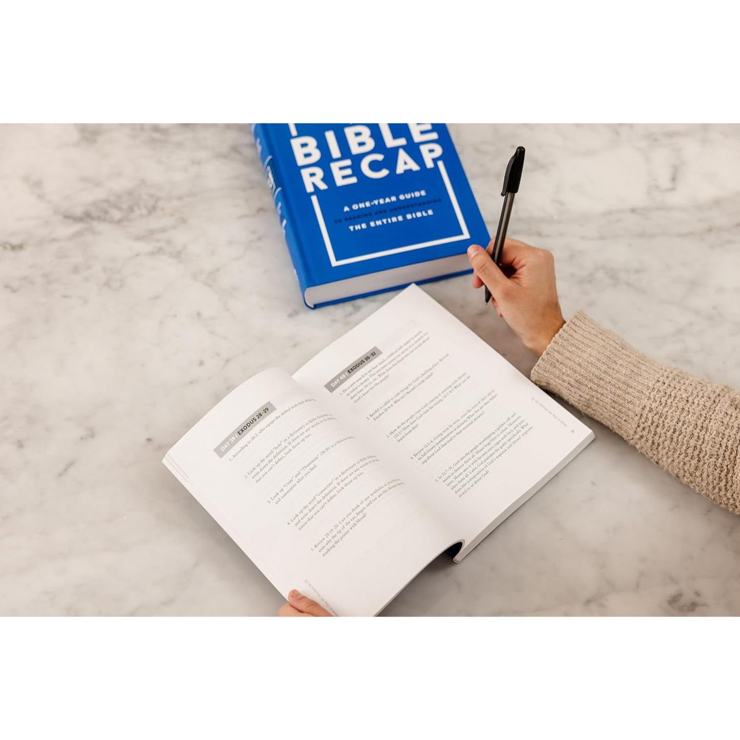 The Ultimate Bible Recap Study Guide: Daily Insights for a Deeper Faith Journey (Spiral Bound) - Korvel