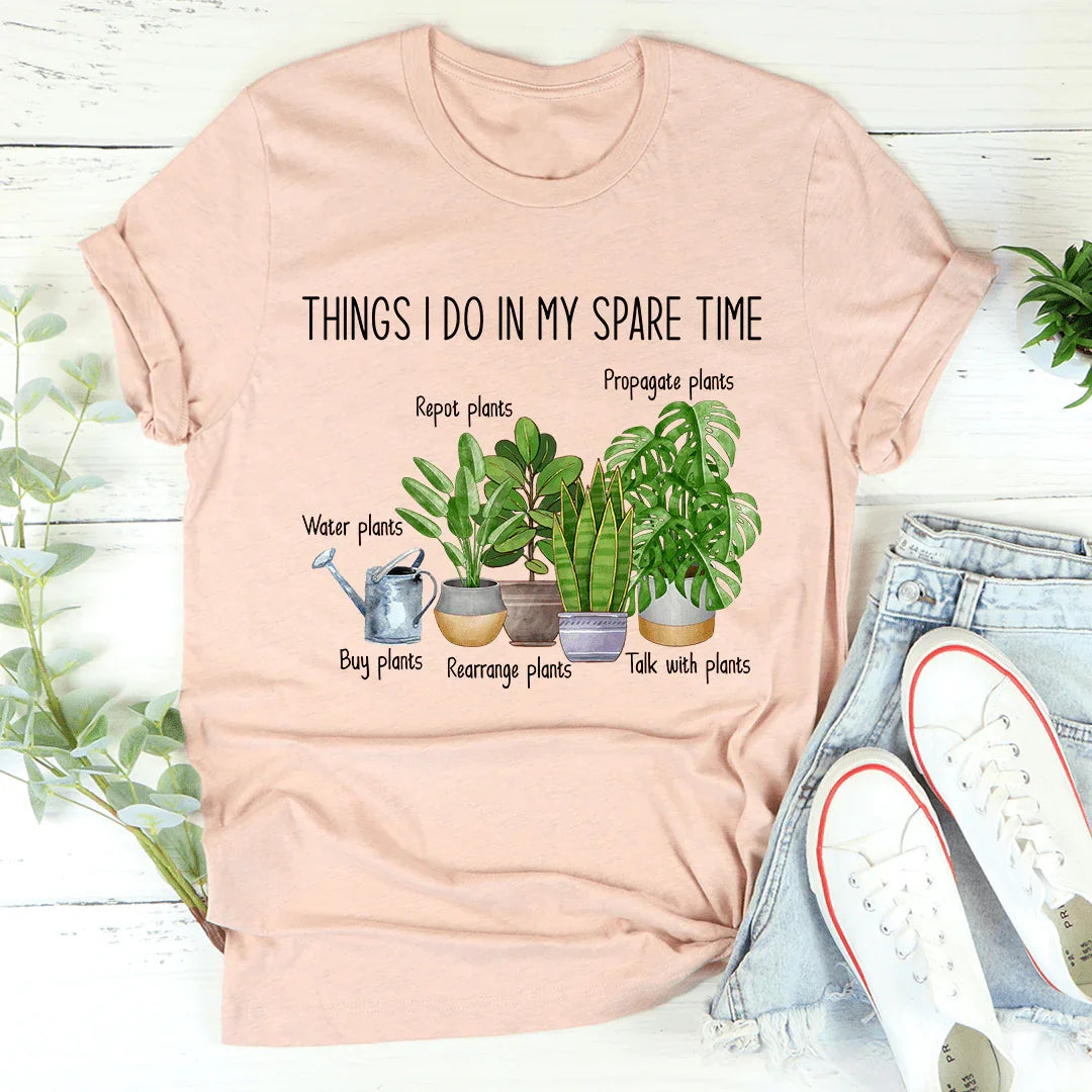 T-shirt « Choses que je fais pendant mon temps libre »