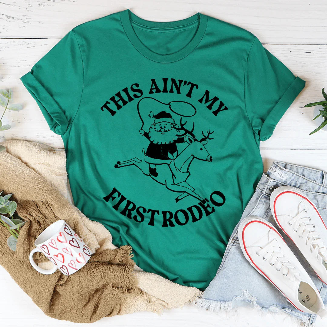 Esta No Es Mi Primera Camiseta de Santa