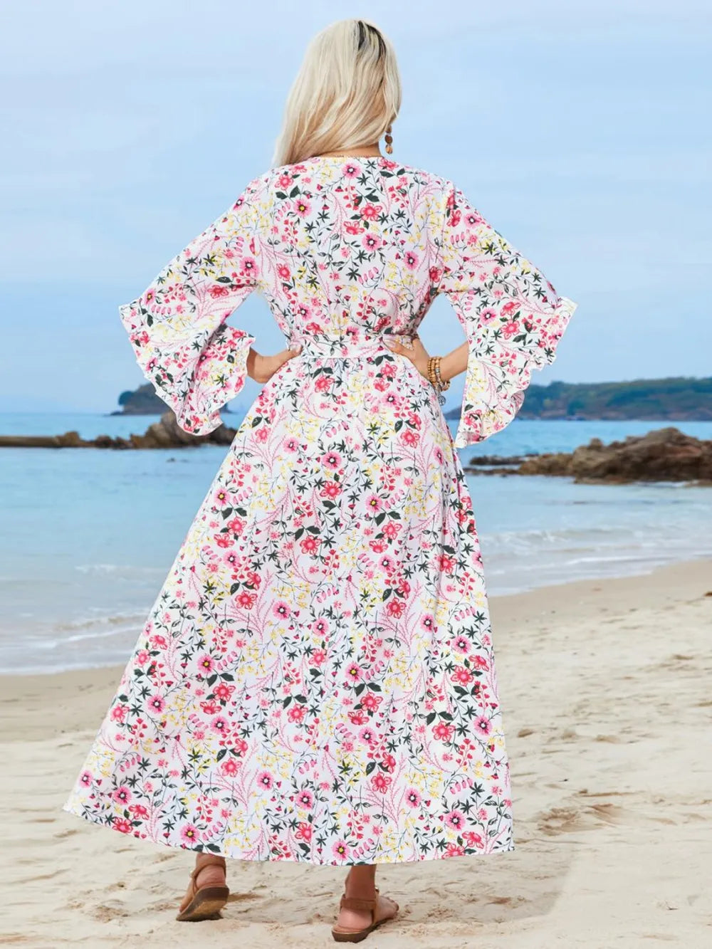 Robe midi imprimée à manches trois-quarts avec lien