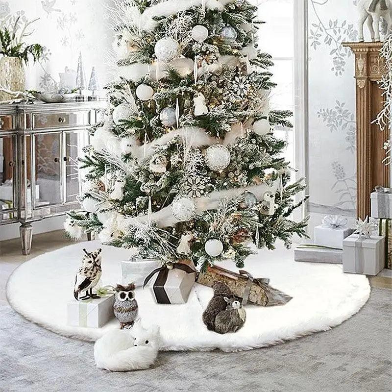 Plush Faux Fur Christmas Tree Skirt - 35" Diameter