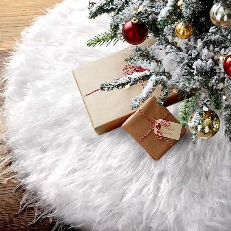 Plush Faux Fur Christmas Tree Skirt - 35" Diameter
