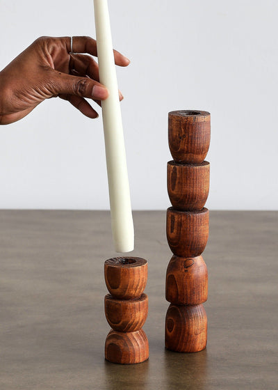 Soporte de candelabro de pino Totem