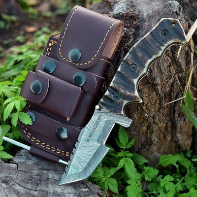 Artisan EDC Tracker Folding Knife - Exquisite Damascus Steel Design - Korvel
