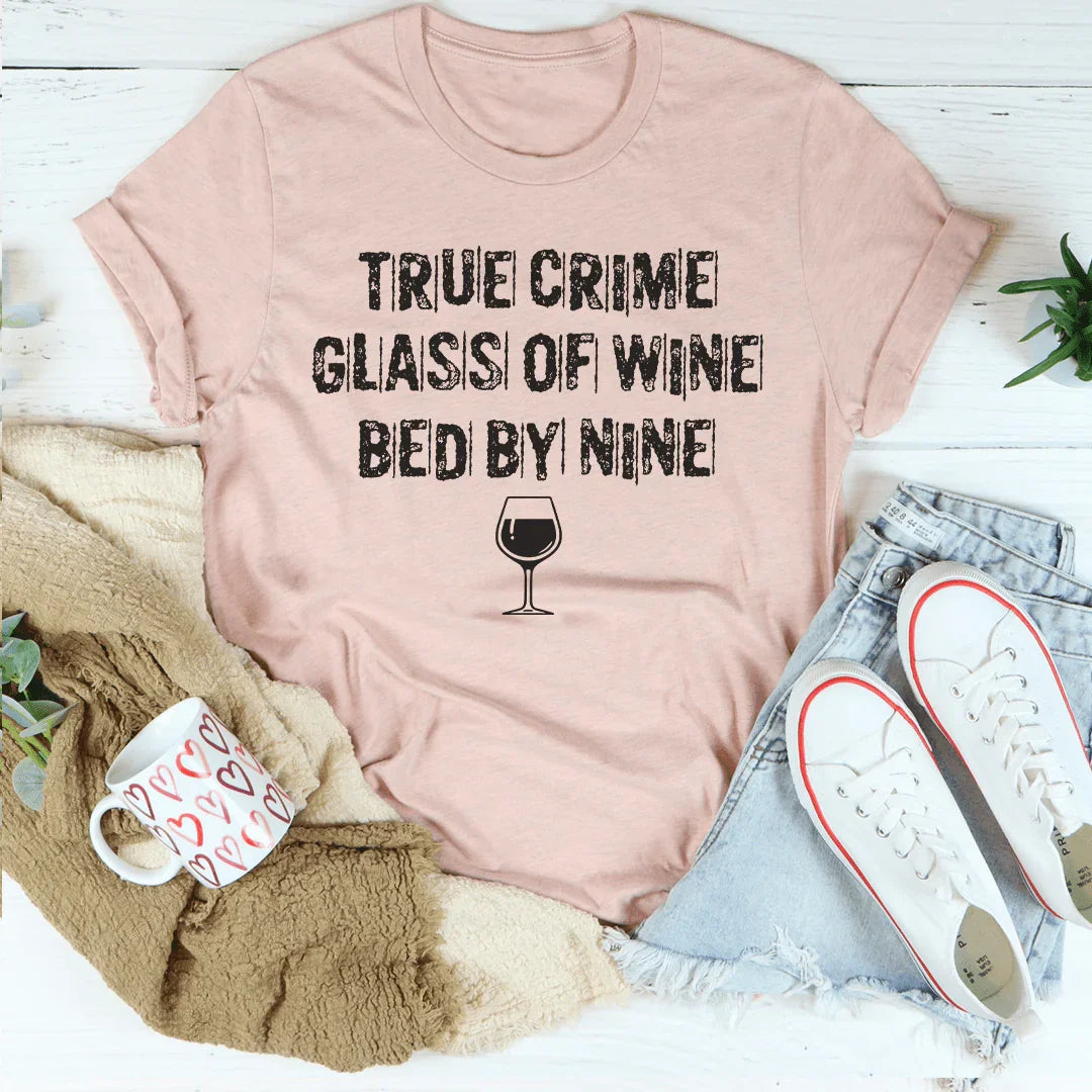 Copa de vino de crimen real en la cama de Nine Tee