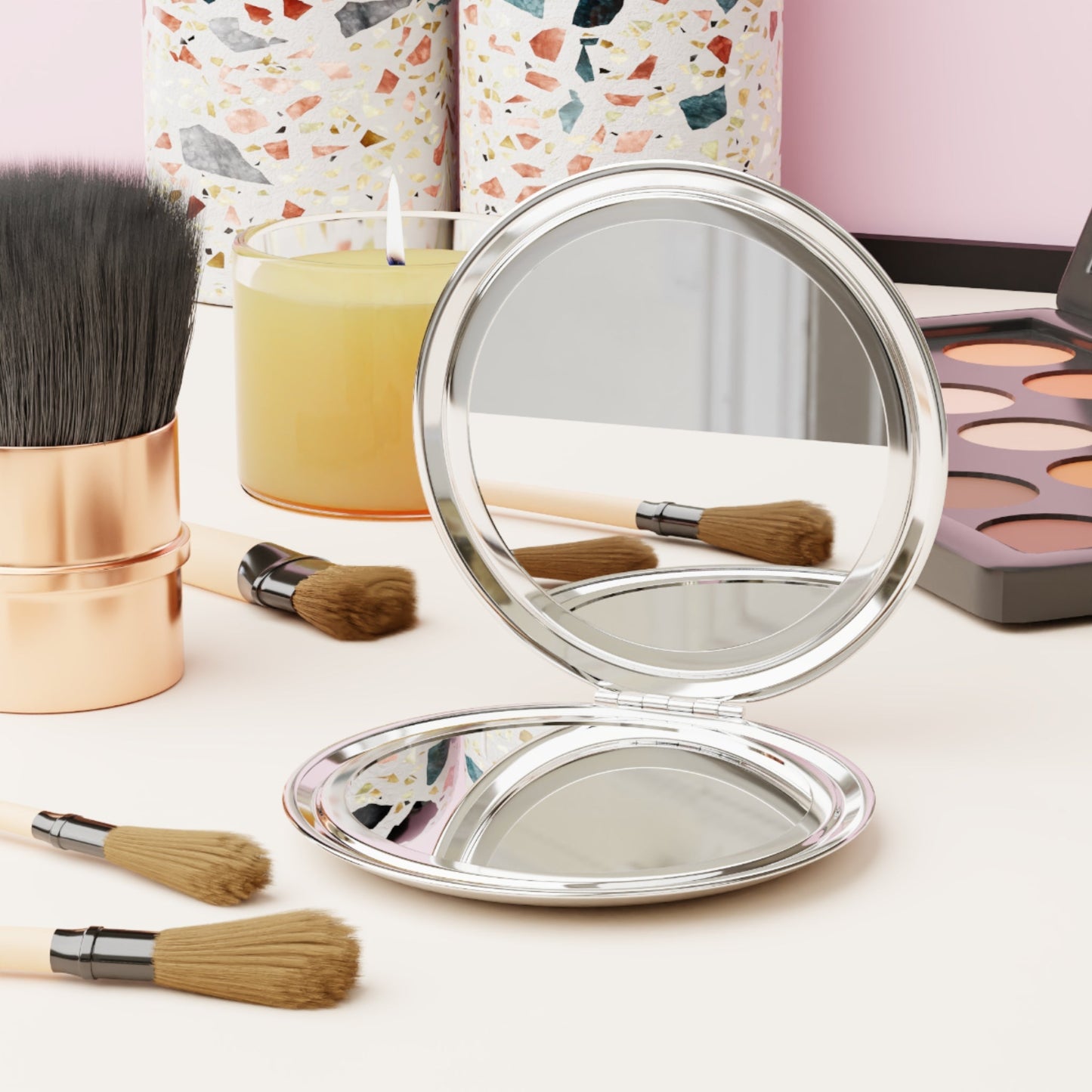 Chic Travel Compact Mirror for On-the-Go Touch-Ups - Korvel