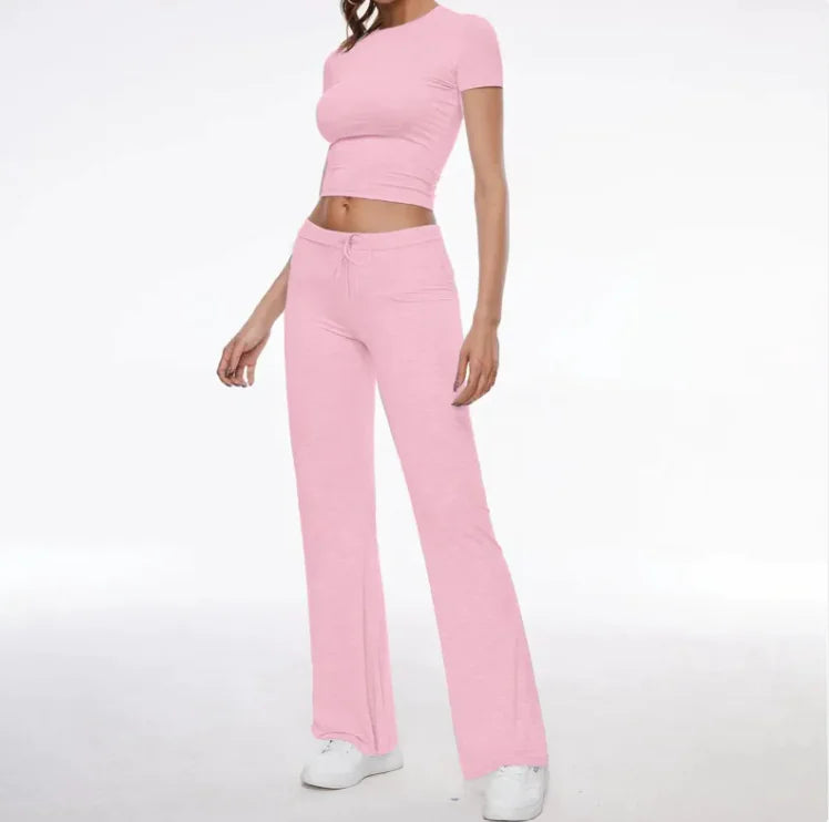 Ensemble T-shirt uni et pantalon décontracté