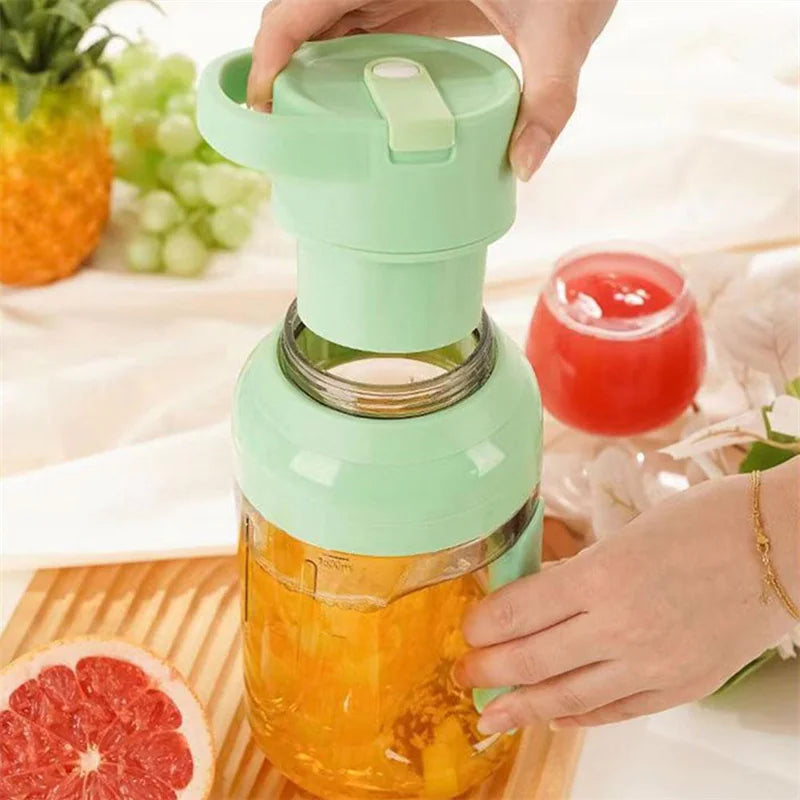 Portable Electric Juicer with 1500ml Capacity - USB Rechargeable