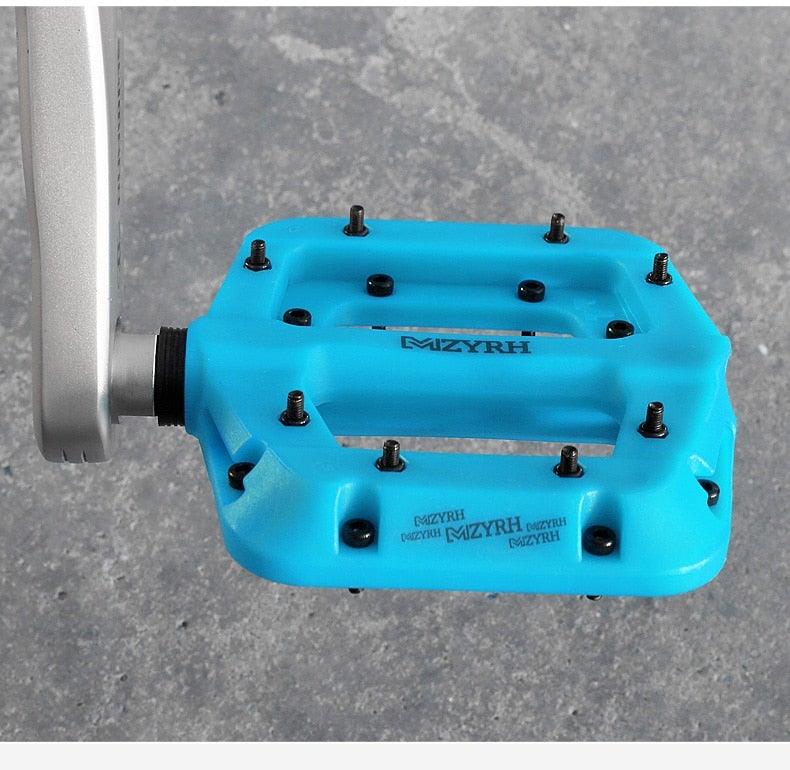 Ultralight Bicycle Pedals with Seal Bearings - Premium Cycling Accessory