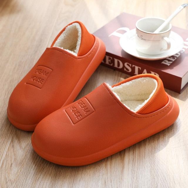 Unisex Plush Lined Winter Clogs - Comfortable Indoor & Outdoor Slippers