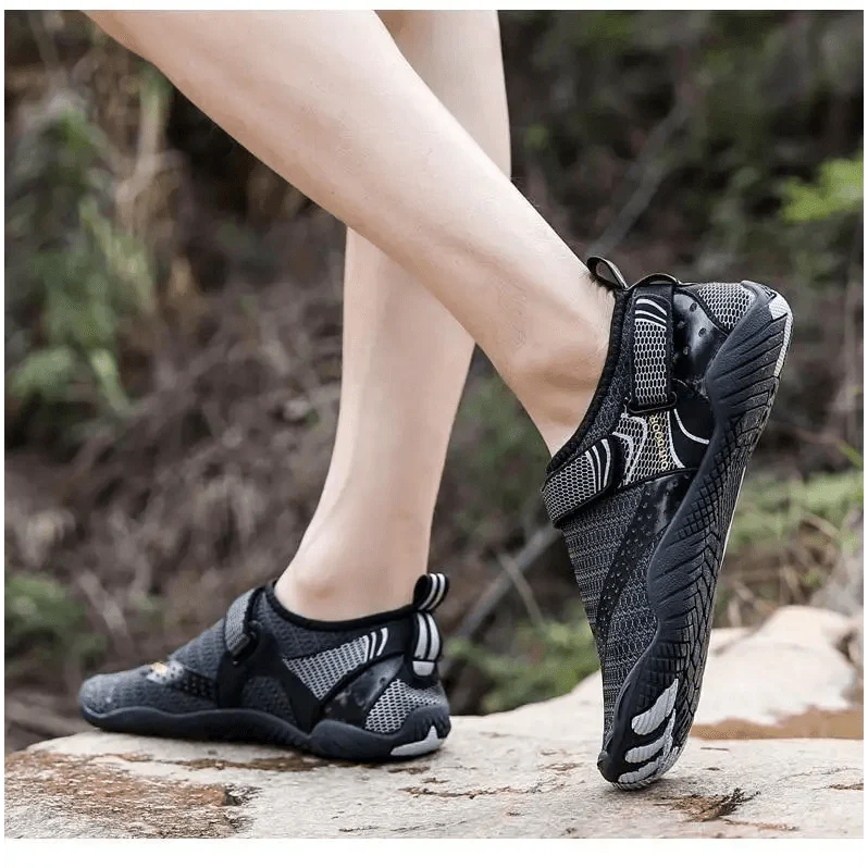 Unisex Water Sneakers - Elegant Athletic Shoes for All Activities