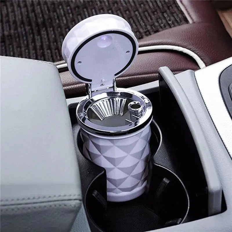 Cenicero de coche LED de lujo - Portátil y elegante