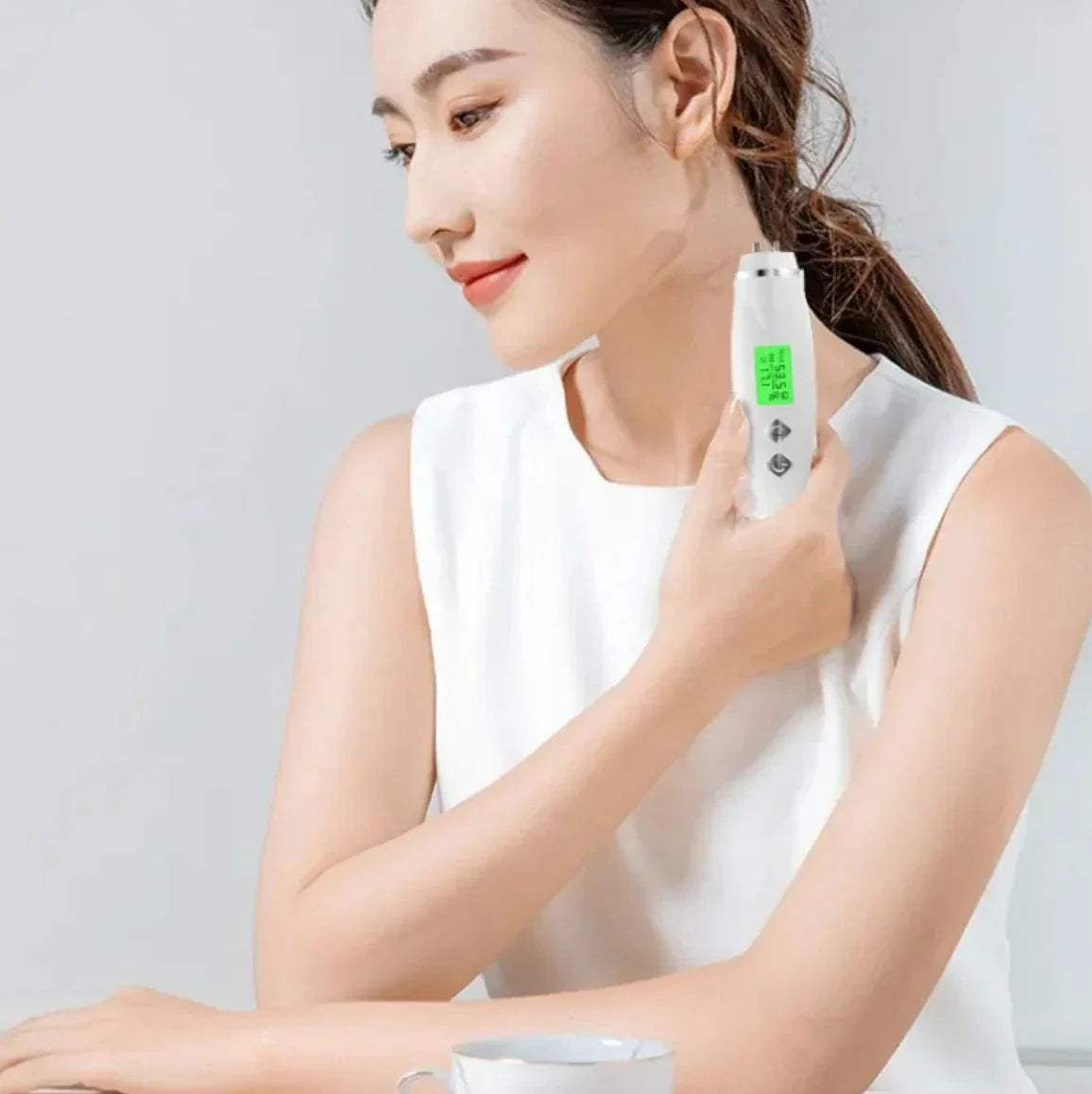 USB Rechargeable Skin Detector - Korvel