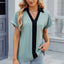 Camiseta suelta de manga corta con cuello en V y contraste para mujeres