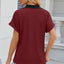 Camiseta suelta de manga corta con cuello en V y contraste para mujeres
