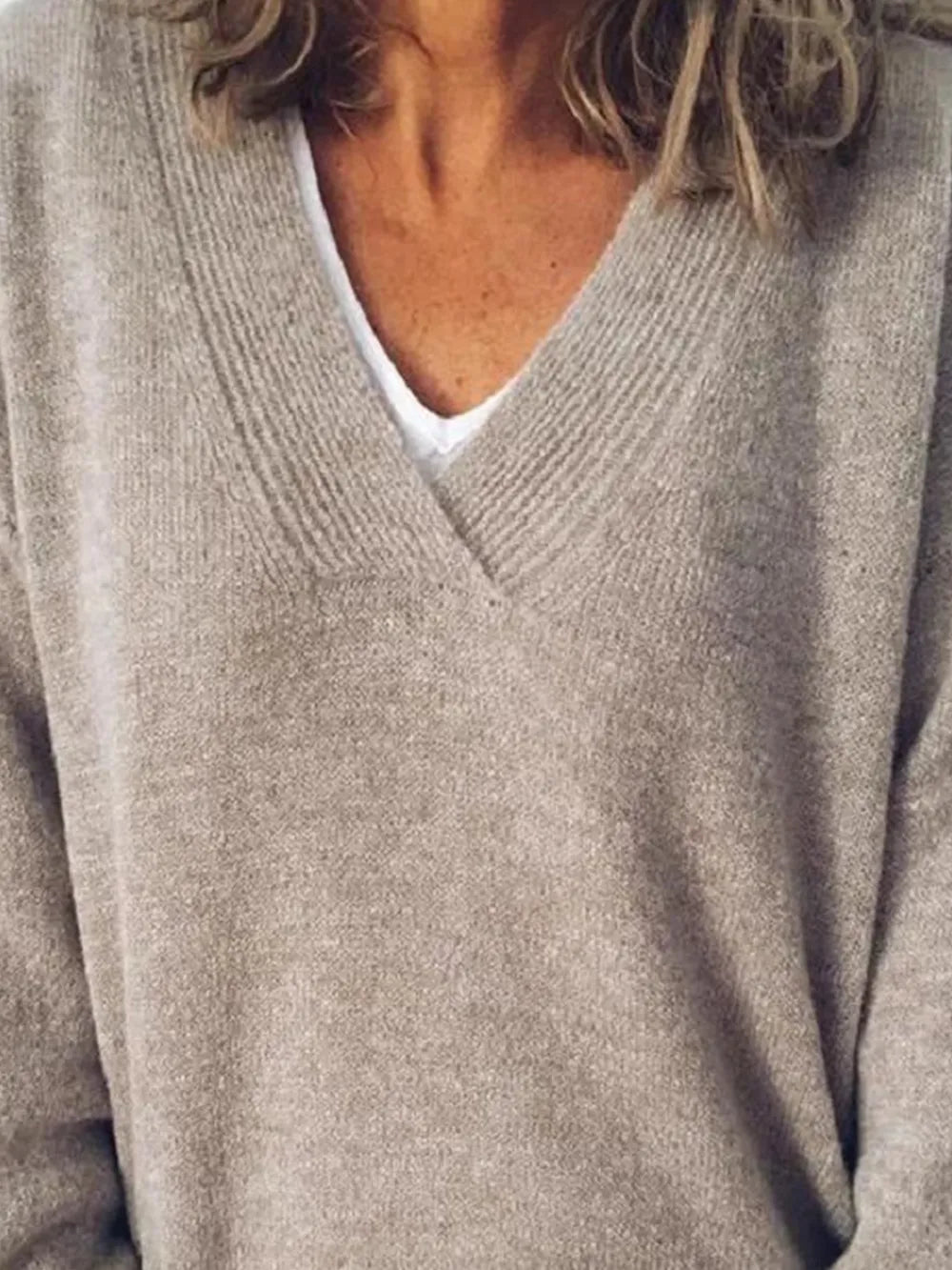 V-Neck Dropped Shoulder Sweater - Korvel