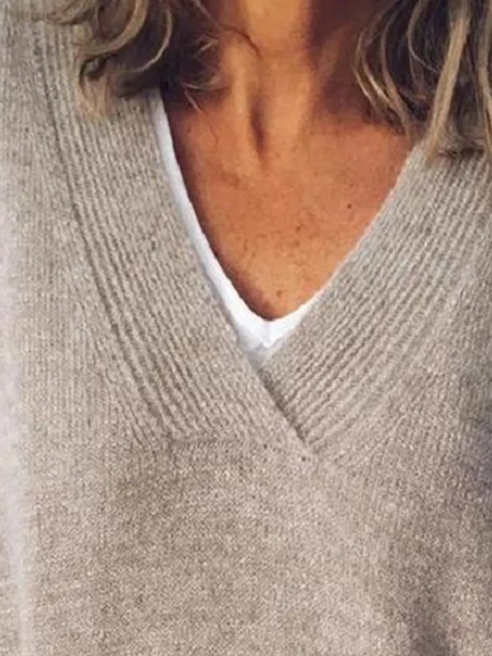 V-Neck Dropped Shoulder Sweater - Korvel