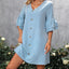 Robe mini élégante à col en V et manches courtes en bleu clair