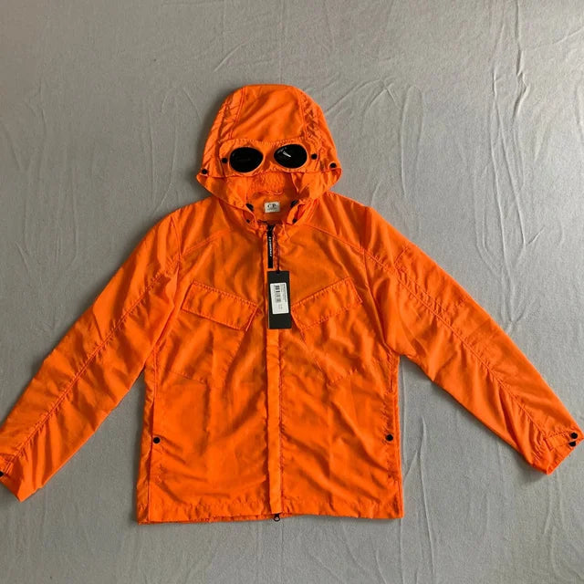 Veste à capuche coupe-vent