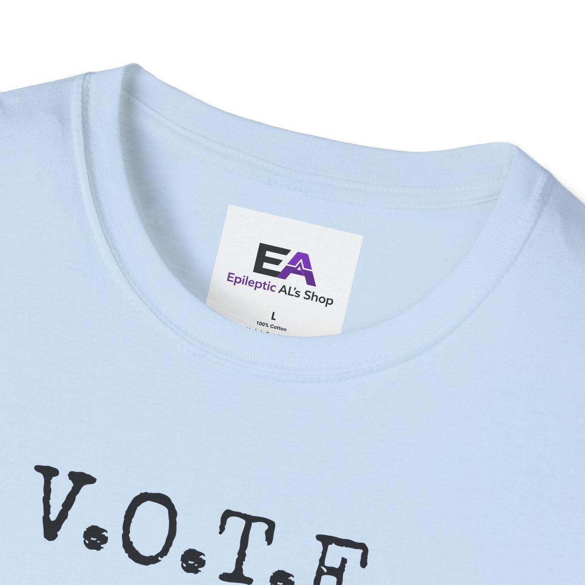 Camiseta Unisex V.O.T.E. - Muy Opinado, Totalmente Comprometido