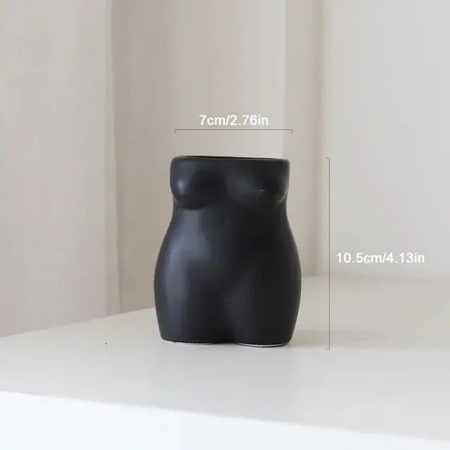 Vases en céramique corps humain - Décor unique pour la maison