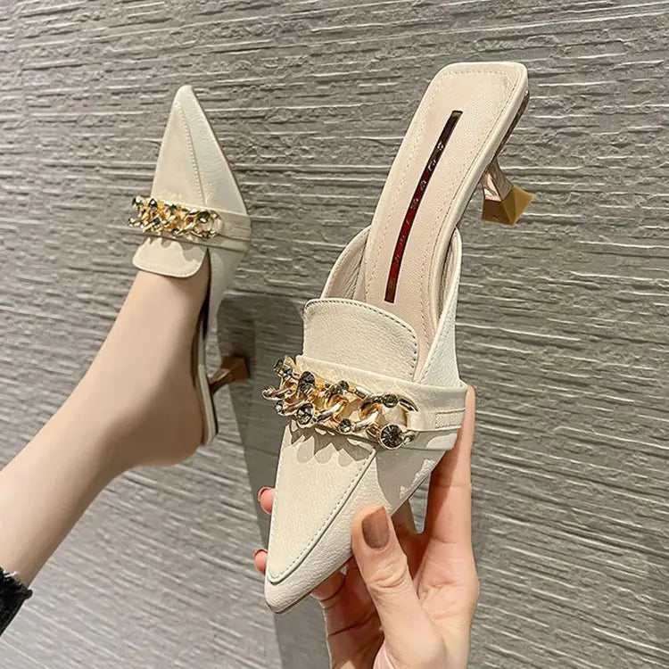 Sandales à talons aiguilles à bout pointu pour femmes avec boucle en métal