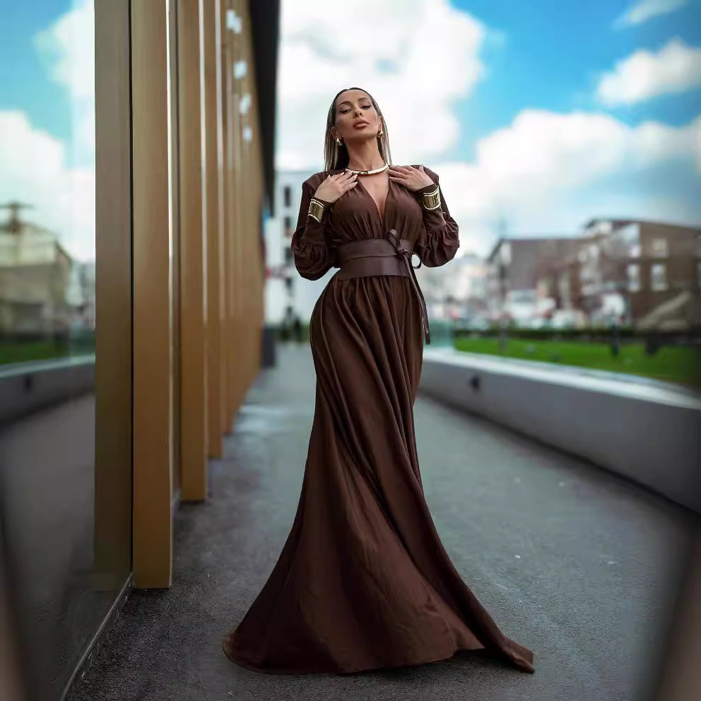 Waist closure pleated French dress in coffee color with V-neck and long sleeves - Korvel