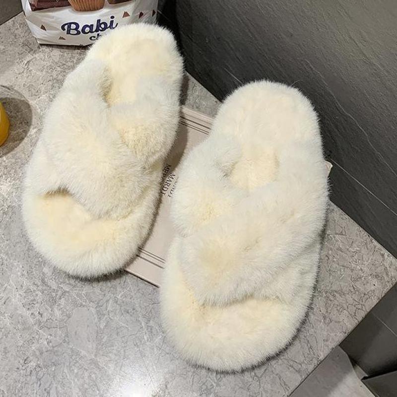 Chaussons en fourrure chaude et moelleuse pour femmes - Sandales confortables pour l'intérieur et l'