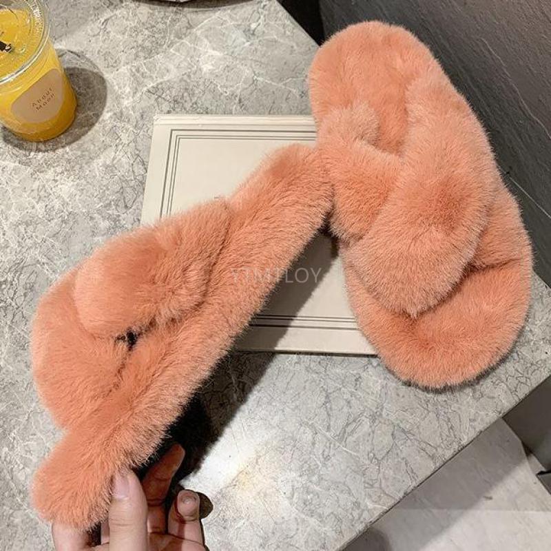 Chaussons en fourrure chaude et moelleuse pour femmes - Sandales confortables pour l'intérieur et l'
