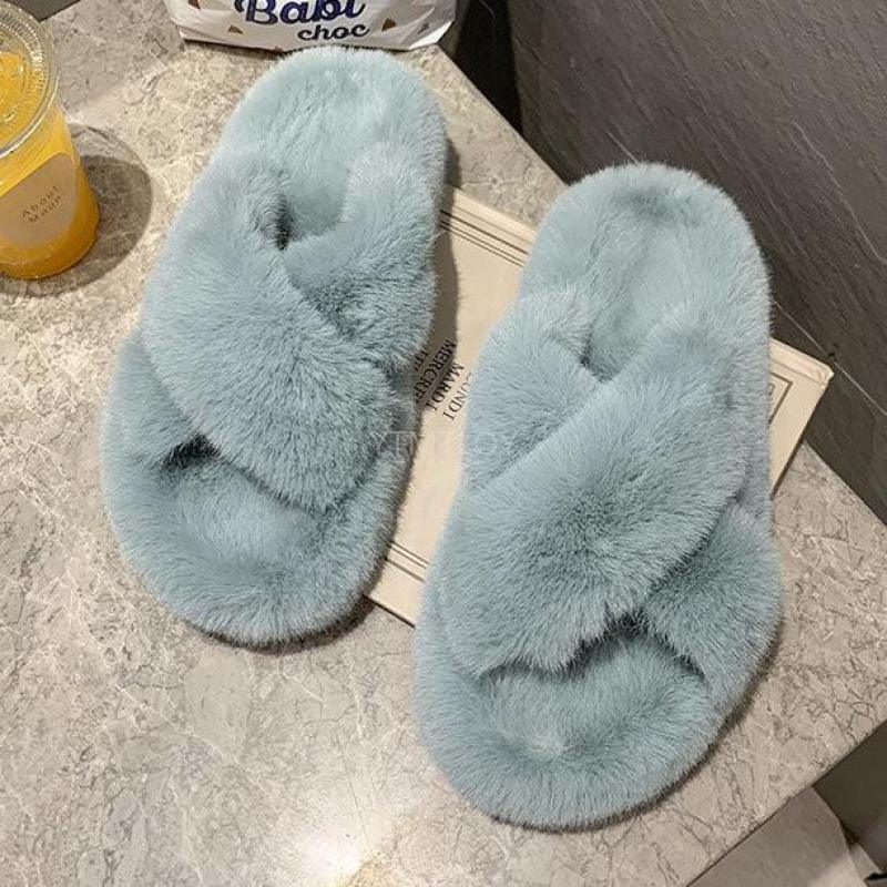 Chaussons en fourrure chaude et moelleuse pour femmes - Sandales confortables pour l'intérieur et l'