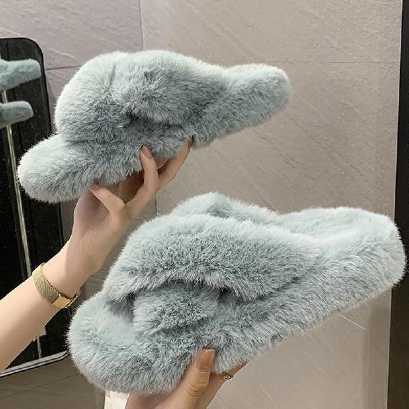 Chaussons en fourrure chaude et moelleuse pour femmes - Sandales confortables pour l'intérieur et l'