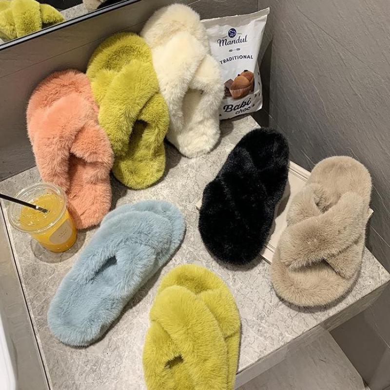 Chaussons en fourrure chaude et moelleuse pour femmes - Sandales confortables pour l'intérieur et l'