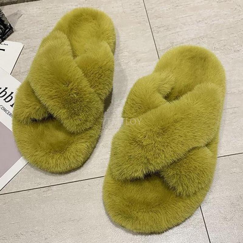 Chaussons en fourrure chaude et moelleuse pour femmes - Sandales confortables pour l'intérieur et l'