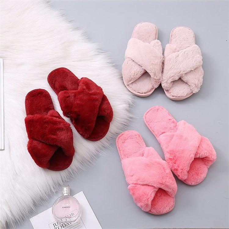 Cozy Faux Fur Slippers for Women - Plush Indoor Slides
