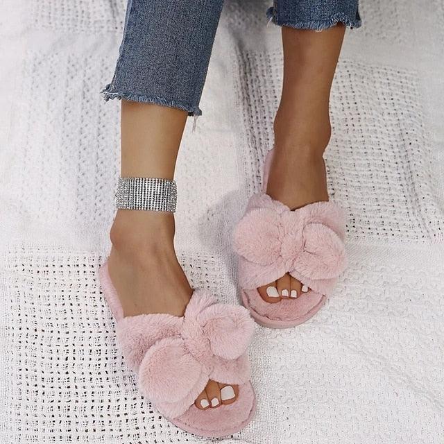 Cozy Faux Fur Slippers for Women - Plush Indoor Slides