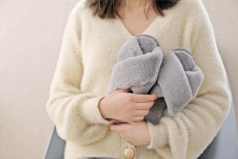 Cozy Faux Fur Slippers for Women - Plush Indoor Slides